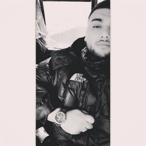 Meet your Posher, Tomer